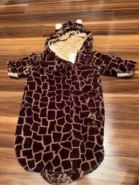 Giraffe-Print Baby Sack with Hood - Brown